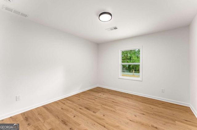 2740 Ivanhoe Lane SE, Smyrna, GA 30082