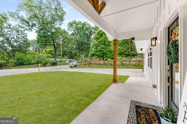 2740 Ivanhoe Lane SE, Smyrna, GA 30082