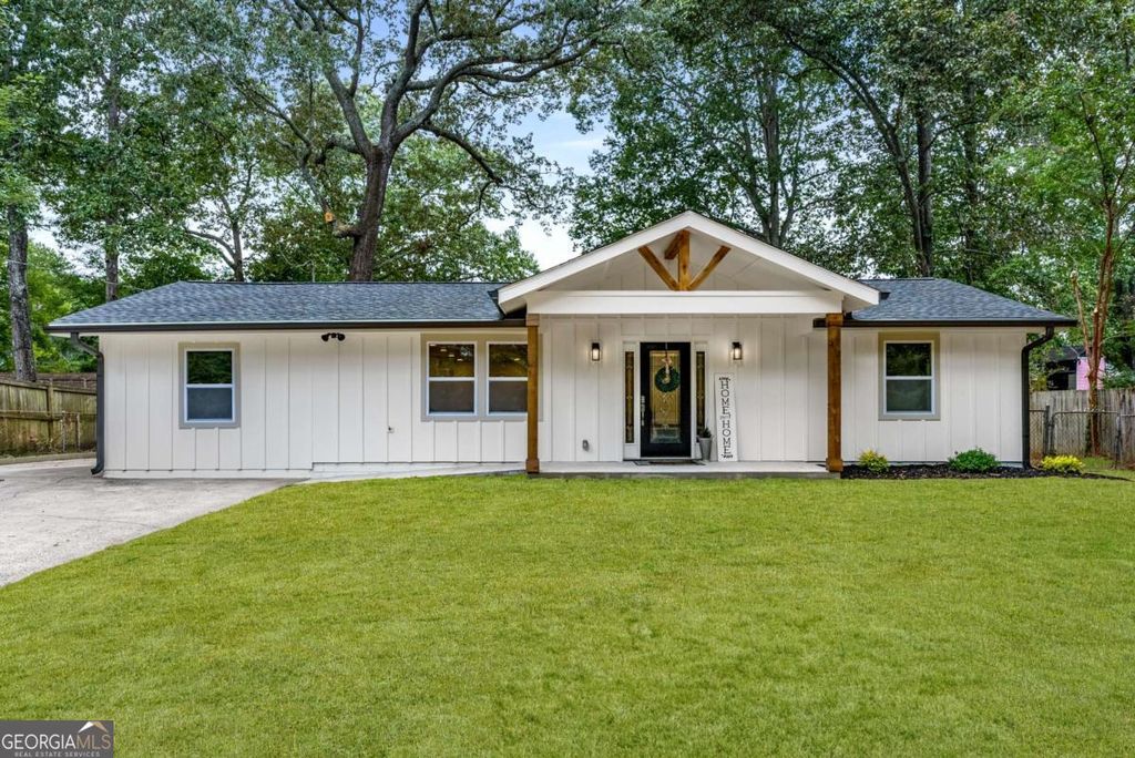2740 Ivanhoe Lane SE, Smyrna, GA 30082
