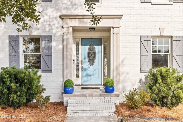 211 Simmons Drive, Wilmington, NC 28411