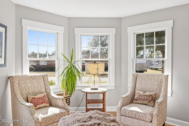 211 Simmons Drive, Wilmington, NC 28411