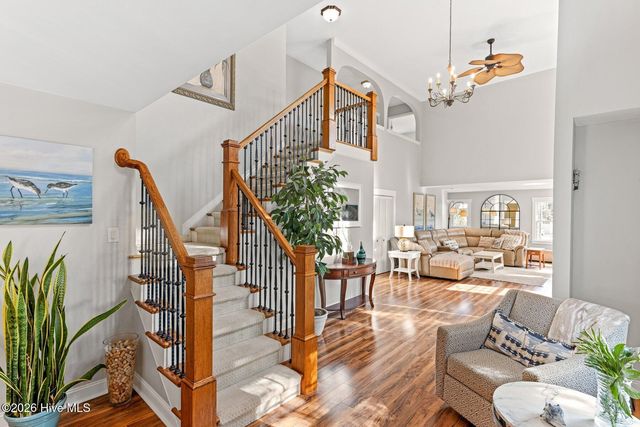 211 Simmons Drive, Wilmington, NC 28411