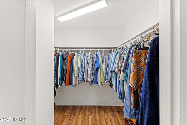 211 Simmons Drive, Wilmington, NC 28411