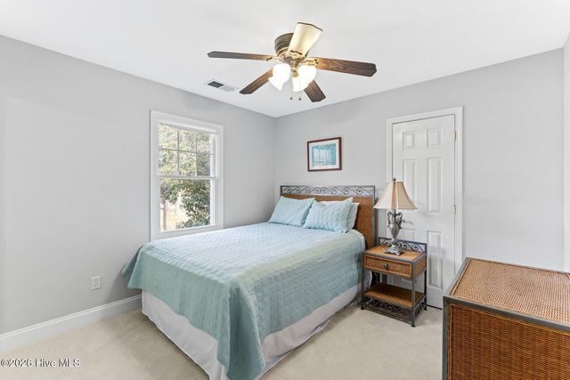 211 Simmons Drive, Wilmington, NC 28411