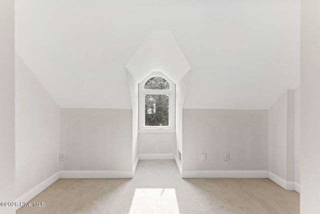 211 Simmons Drive, Wilmington, NC 28411