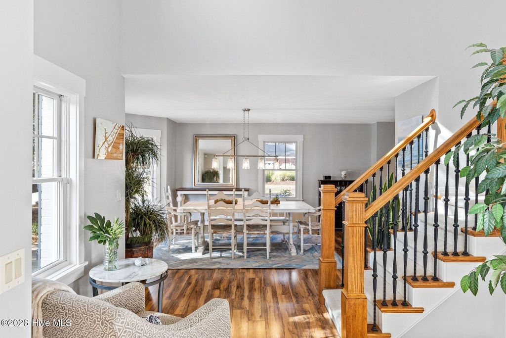 Image 17 of property listing at 211 Simmons Drive, Wilmington, NC 28411