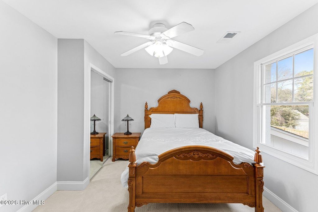 Image 38 of property listing at 211 Simmons Drive, Wilmington, NC 28411