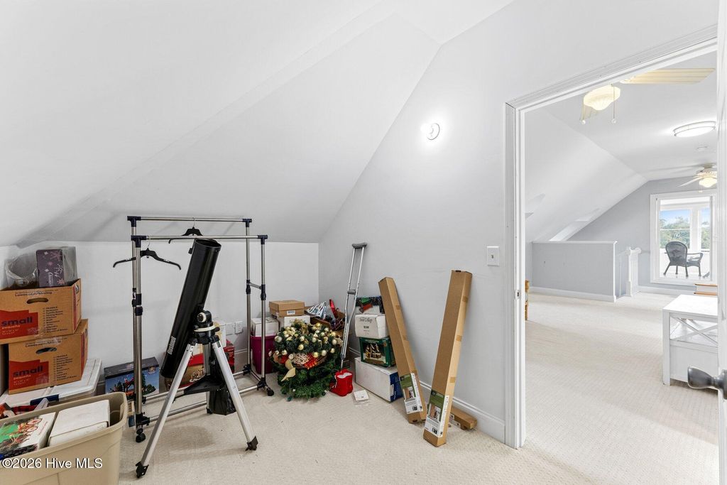 Image 49 of property listing at 211 Simmons Drive, Wilmington, NC 28411