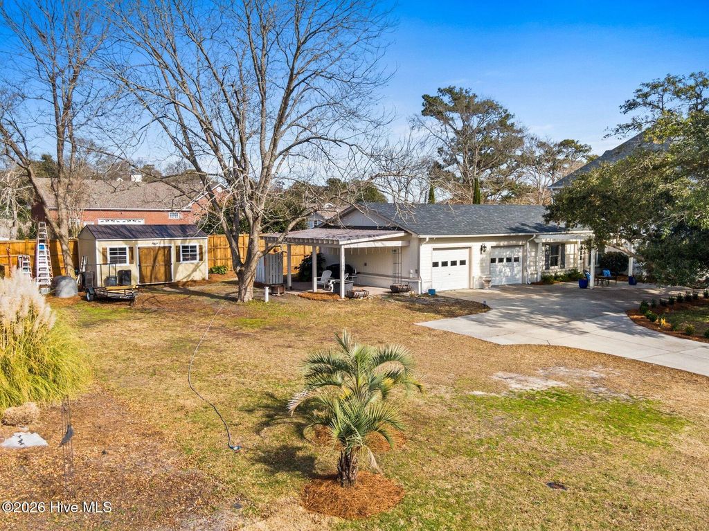 Image 65 of property listing at 211 Simmons Drive, Wilmington, NC 28411