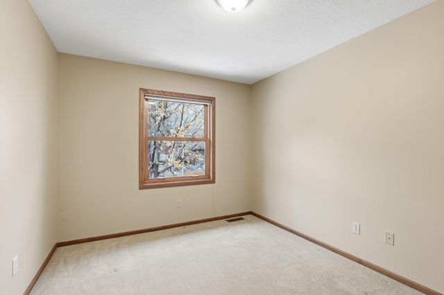 1826 3rd Street SW, New Brighton, MN 55112