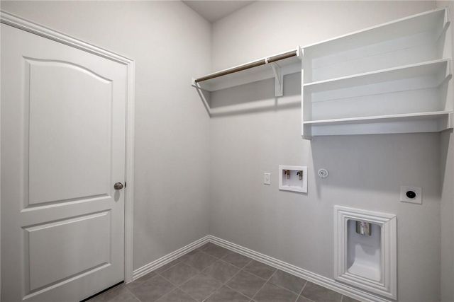 708 Sunny Ridge DR, Leander, TX 78641