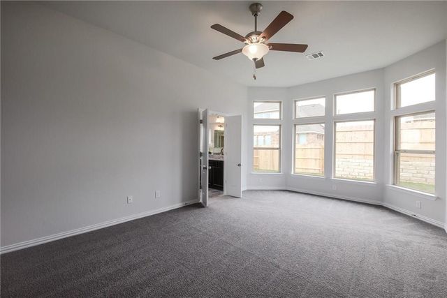 708 Sunny Ridge DR, Leander, TX 78641