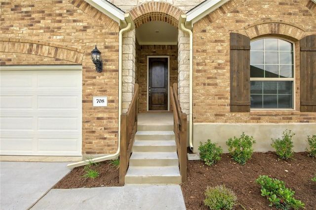 708 Sunny Ridge DR, Leander, TX 78641
