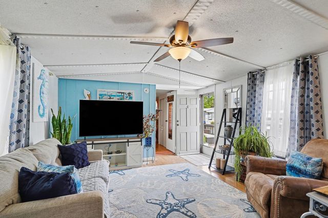 1661 Ursa Major Dr., Myrtle Beach, SC 29575