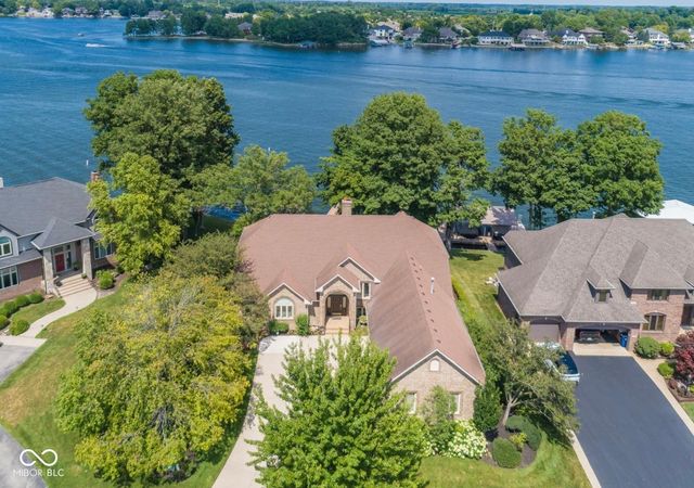 7270 Oak Cove Lane, Noblesville, IN 46062