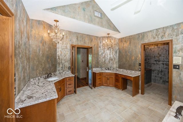 7270 Oak Cove Lane, Noblesville, IN 46062
