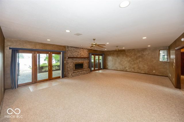 7270 Oak Cove Lane, Noblesville, IN 46062