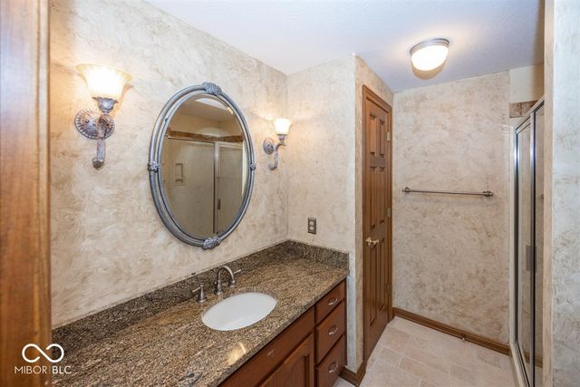7270 Oak Cove Lane, Noblesville, IN 46062