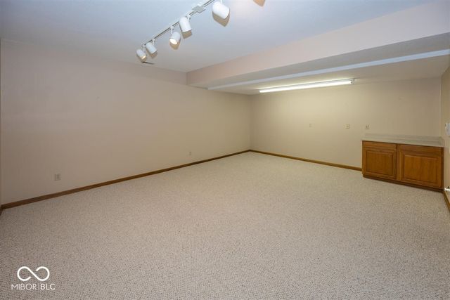 7270 Oak Cove Lane, Noblesville, IN 46062