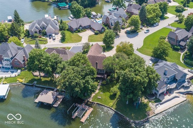 7270 Oak Cove Lane, Noblesville, IN 46062