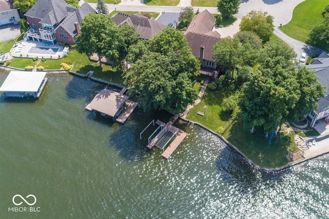 7270 Oak Cove Lane, Noblesville, IN 46062