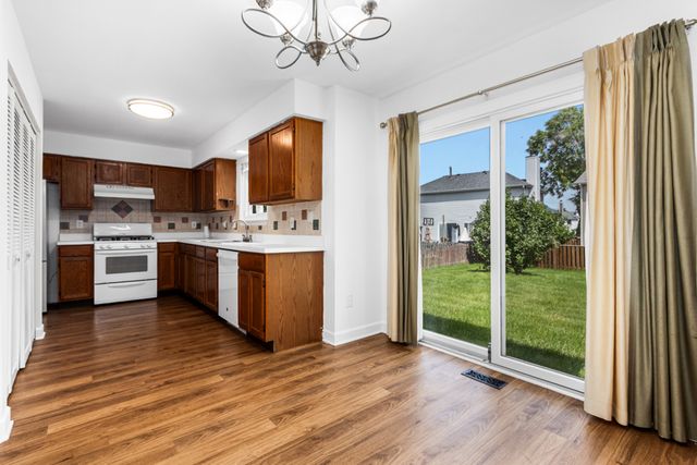 13656 S Jonesport Circle, Plainfield, IL 60544