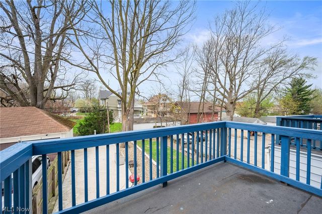 1470-72 Ridgewood Avenue, Lakewood, OH 44107