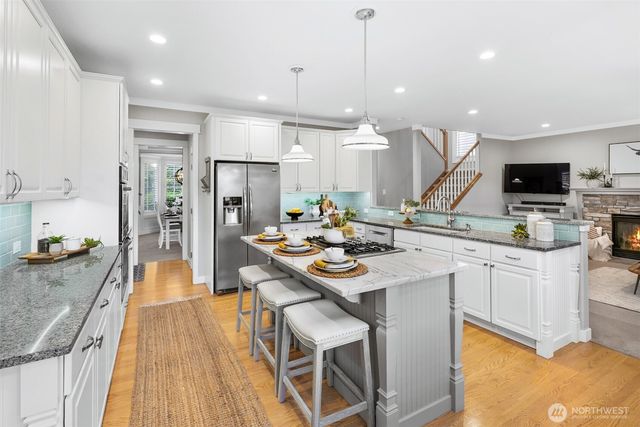 7216 Hawksview Drive, Arlington, WA 98223