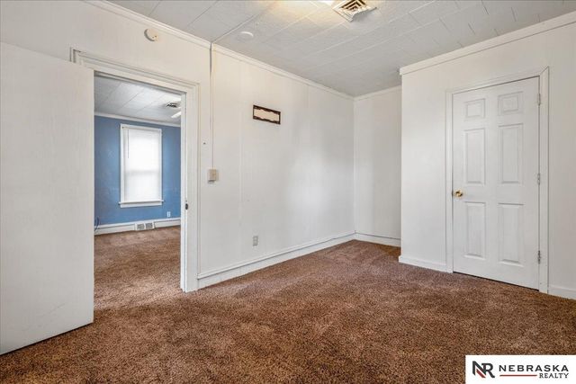 1036 N 8th Street, Lincoln, NE 68508