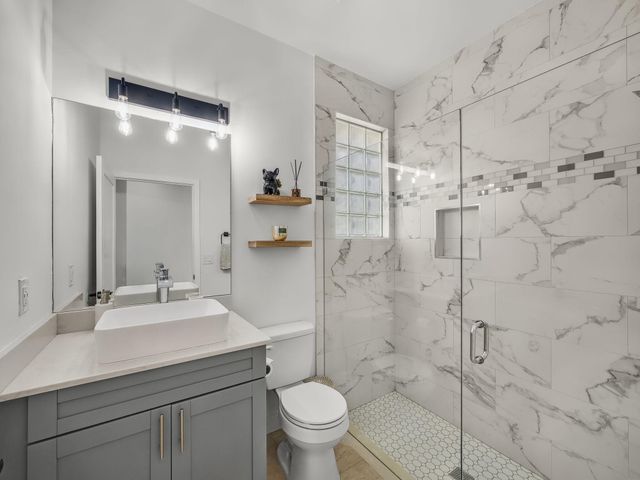 6017 Newport Village Way, Lake Worth, FL 33463