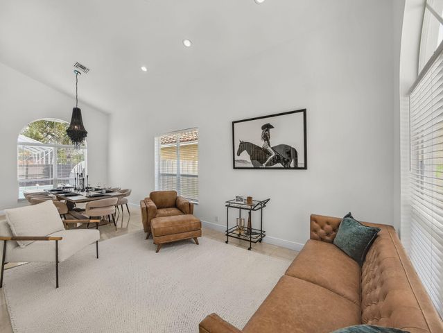 6017 Newport Village Way, Lake Worth, FL 33463