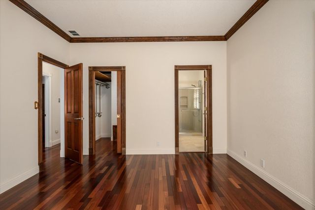 6300 Longview Dr, Placerville, CA 95667
