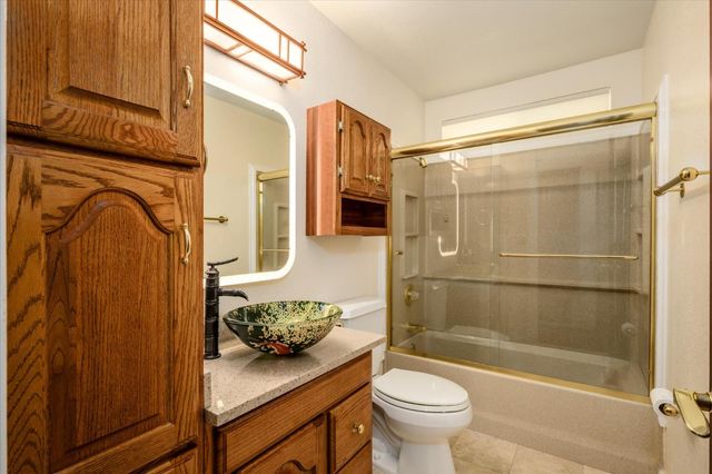 6300 Longview Dr, Placerville, CA 95667