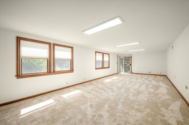 6300 Longview Dr, Placerville, CA 95667