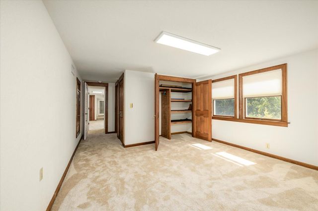 6300 Longview Dr, Placerville, CA 95667