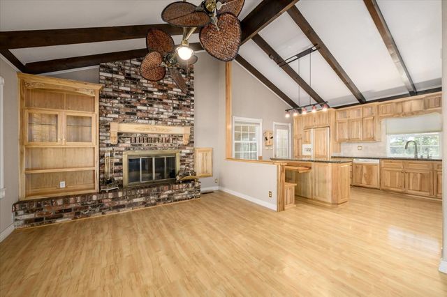 6300 Longview Dr, Placerville, CA 95667
