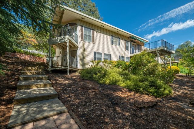 6300 Longview Dr, Placerville, CA 95667