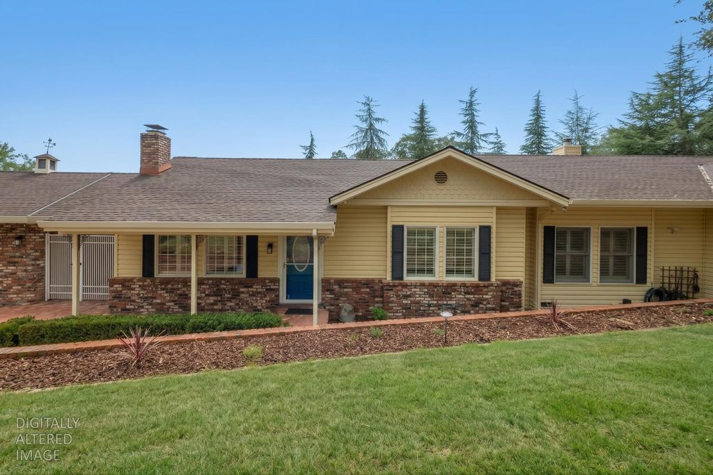 6300 Longview Dr, Placerville, CA 95667