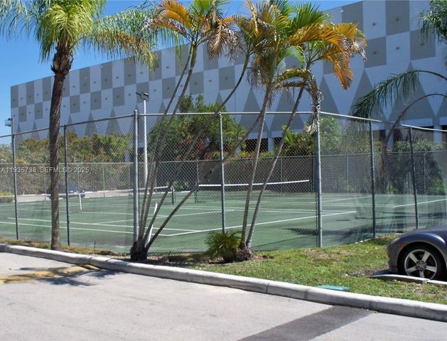 8325 SW 72nd Ave 112C, Miami, FL 33143