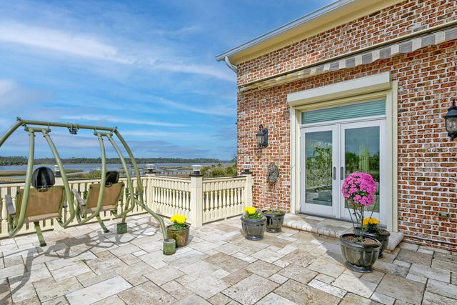 4145 Colonel Vanderhorst Circle, Mount Pleasant, SC 29466