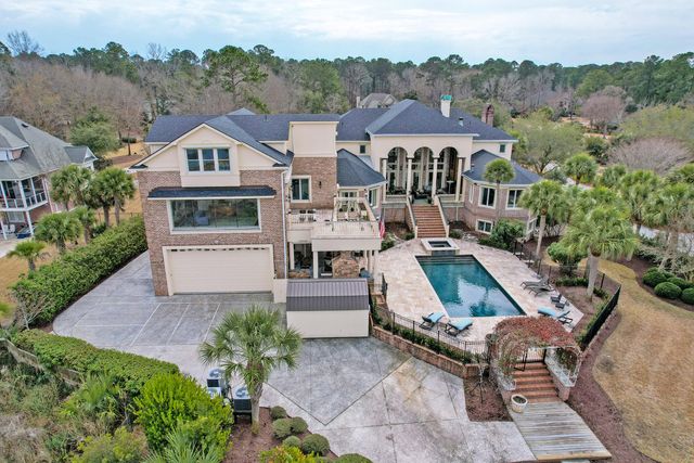 4145 Colonel Vanderhorst Circle, Mount Pleasant, SC 29466