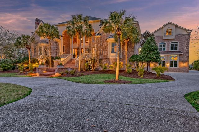 4145 Colonel Vanderhorst Circle, Mount Pleasant, SC 29466