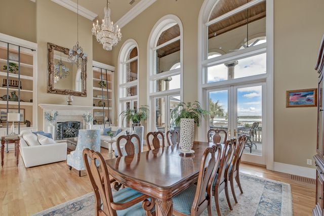 4145 Colonel Vanderhorst Circle, Mount Pleasant, SC 29466