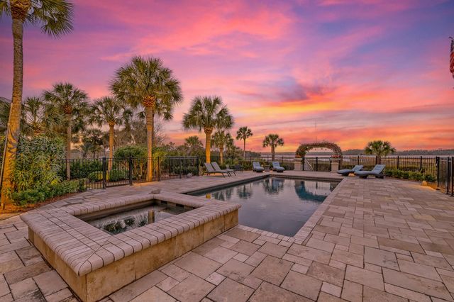 4145 Colonel Vanderhorst Circle, Mount Pleasant, SC 29466