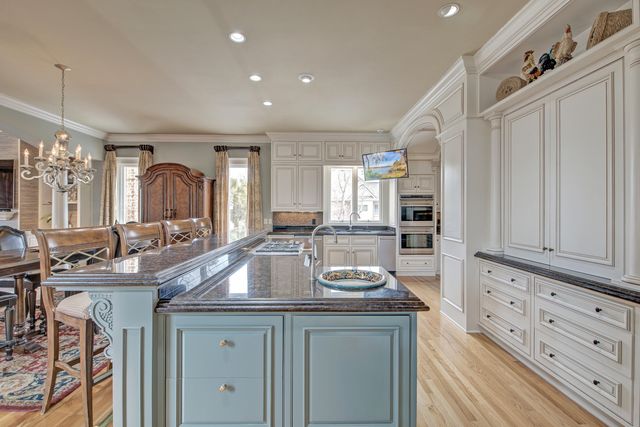 4145 Colonel Vanderhorst Circle, Mount Pleasant, SC 29466