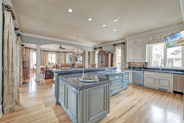 4145 Colonel Vanderhorst Circle, Mount Pleasant, SC 29466