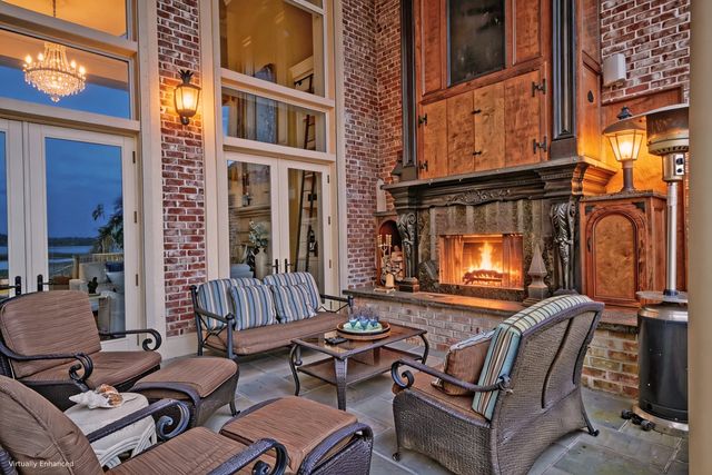 4145 Colonel Vanderhorst Circle, Mount Pleasant, SC 29466