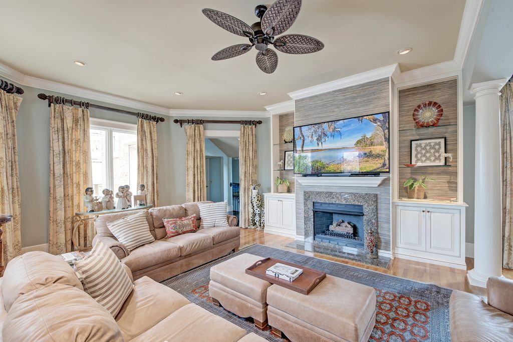 Image 27 of property listing at 4145 Colonel Vanderhorst Circle, Mount Pleasant, SC 29466