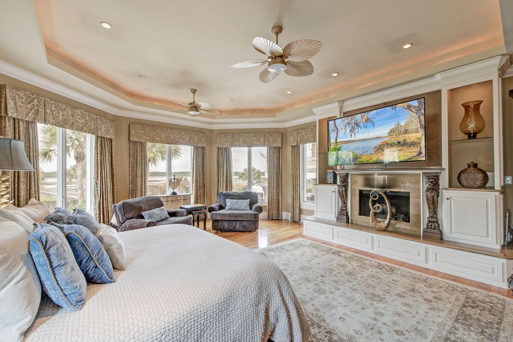 Image 40 of property listing at 4145 Colonel Vanderhorst Circle, Mount Pleasant, SC 29466