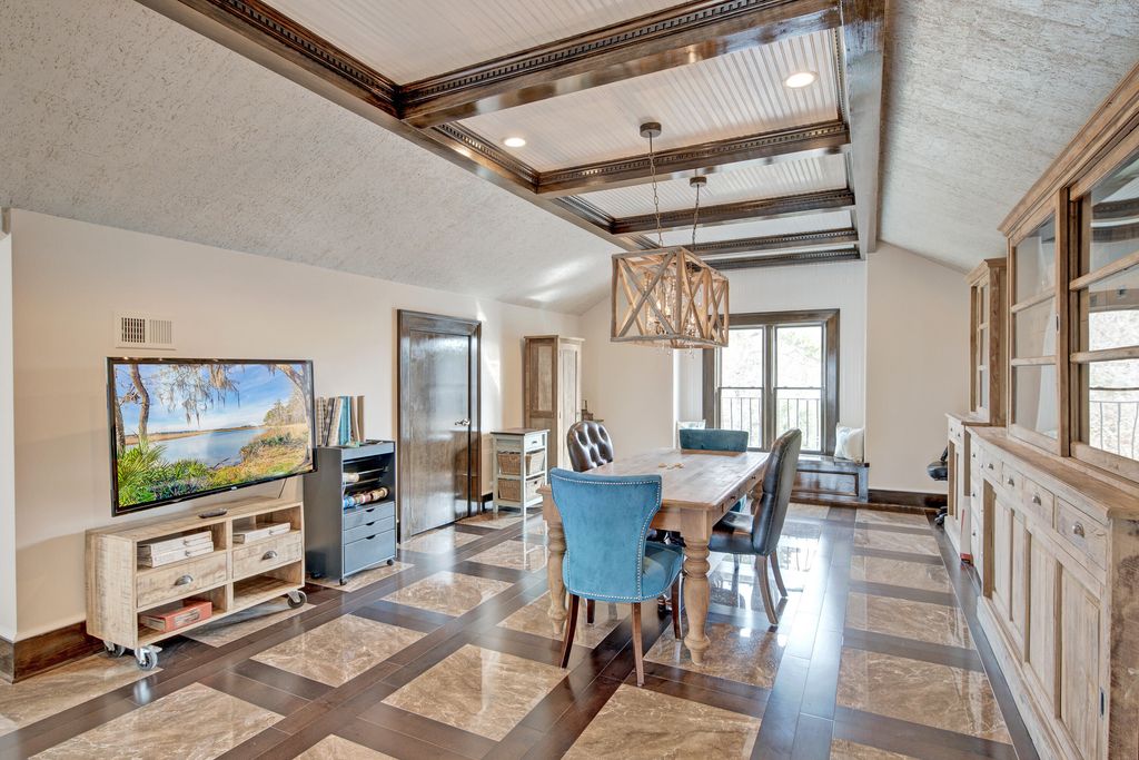 Image 71 of property listing at 4145 Colonel Vanderhorst Circle, Mount Pleasant, SC 29466